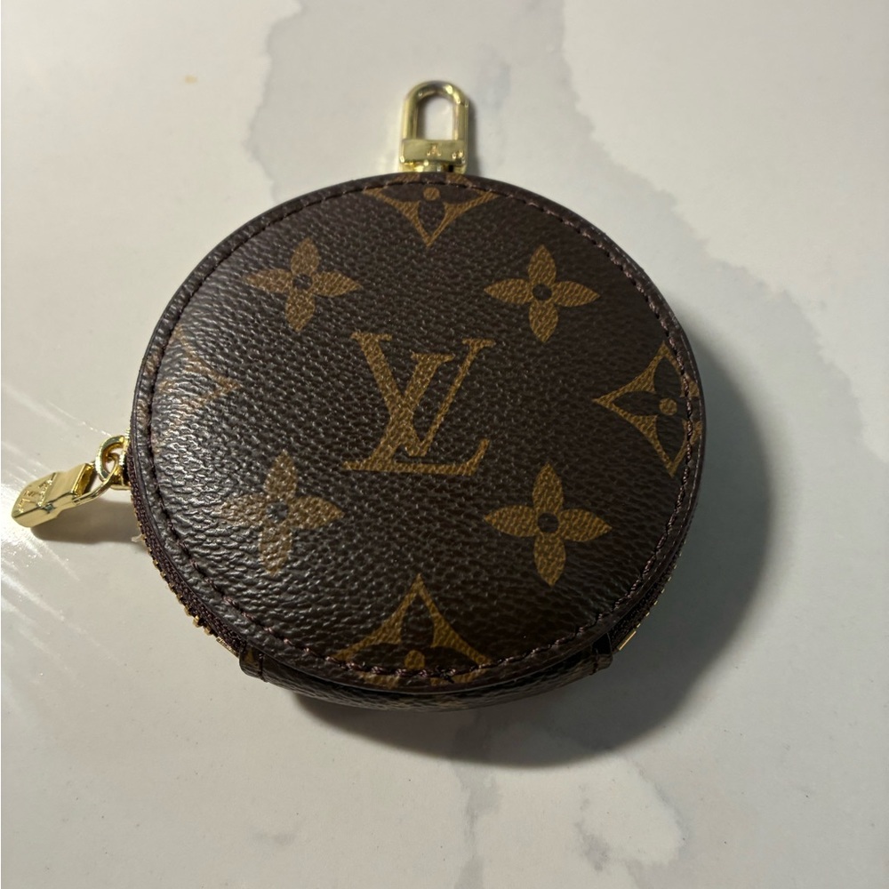 Monogram Round pochette Coin Case in Brown and Gold bag charm key Chain NWOT